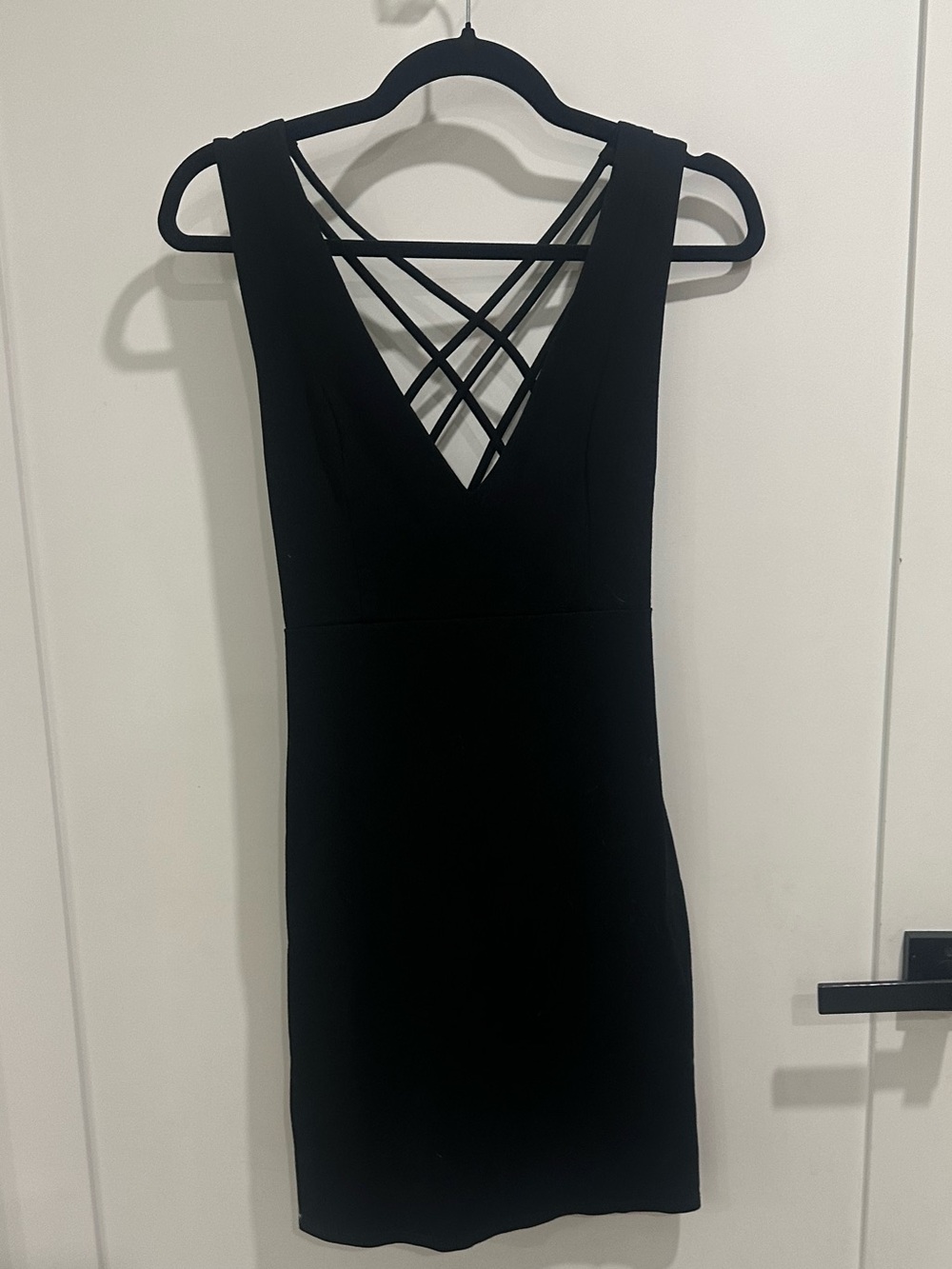 Lulus crisscross, black mini dress L